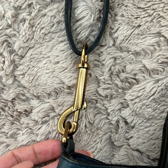 CHLOE Two Way Hand/Crossbody bag in Blue - the only every day bag you will need - Picture 16 of 17